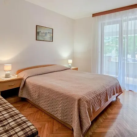 Tanja Apartament *